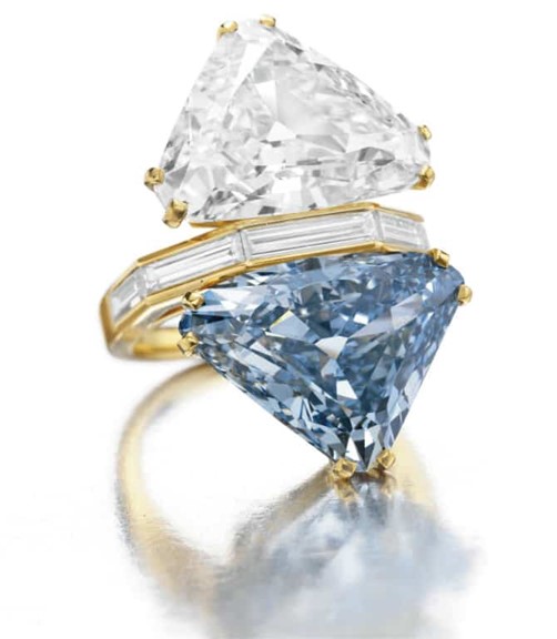 Modrý diamantový prsteň značky Bulgari