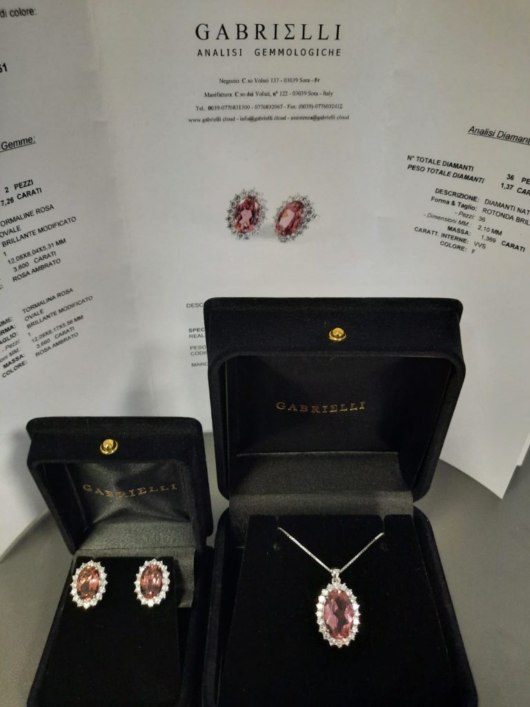 Šperkový set z turmalínu a diamantov. Predajca Lujery, klenotnícka dieľňa Gabrielli.